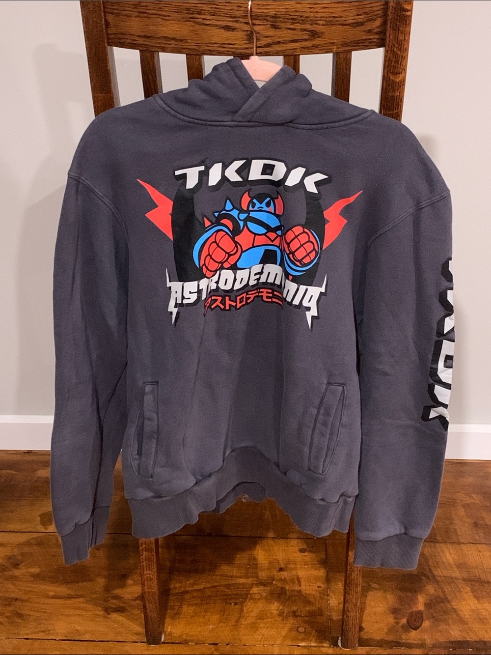 Vintage Merch Graphic Hoodie Jacket with Red & Blue Print